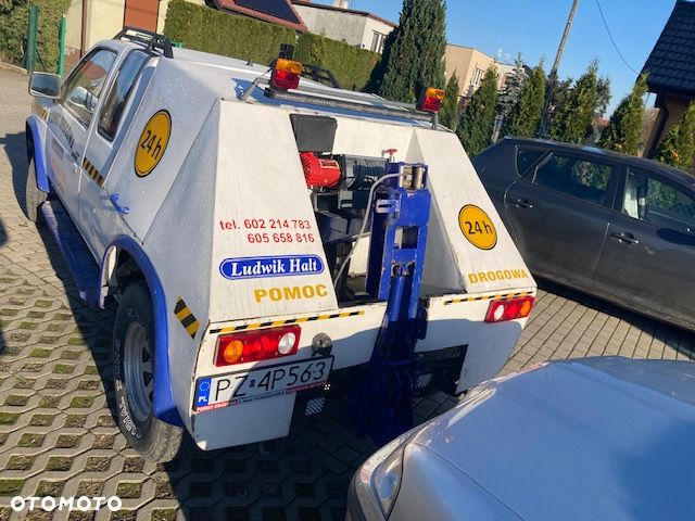 Nissan King Cab - 13