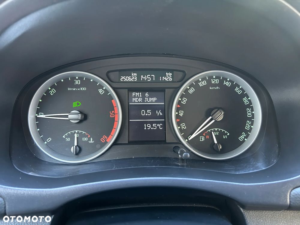 Skoda Roomster 1.9 TDI Comfort - 12