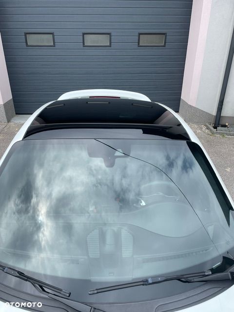 Porsche 911 Turbo S - 28