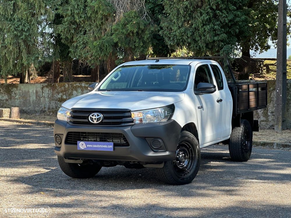 Toyota Hilux - 2