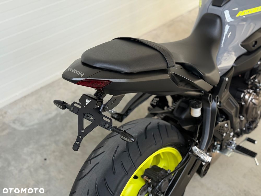 Yamaha MT - 19