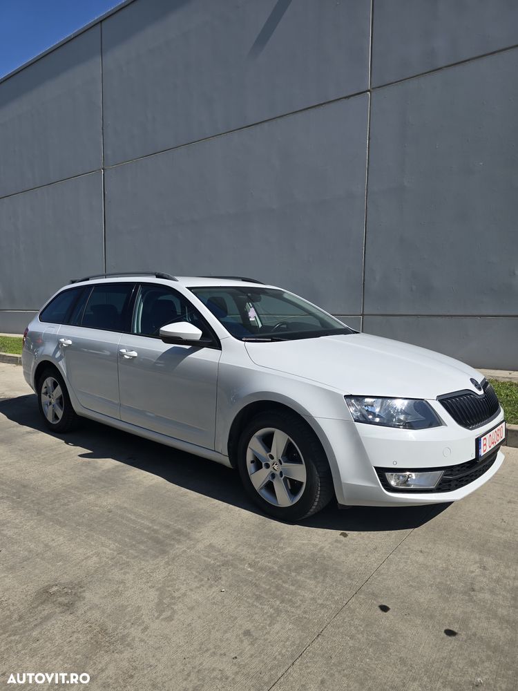 Skoda Octavia 2.0 TDI DSG Ambition - 3