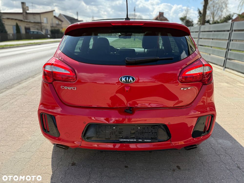 Kia Ceed 1.6 T-GDI GT-Challenge - 12