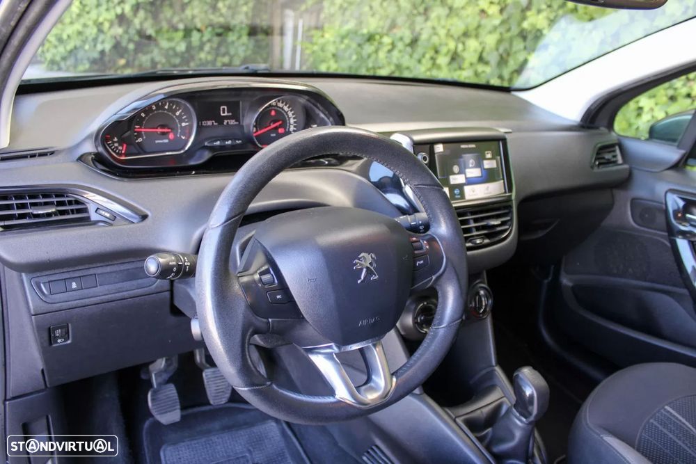 Peugeot 208 1.2 VTi Active - 12