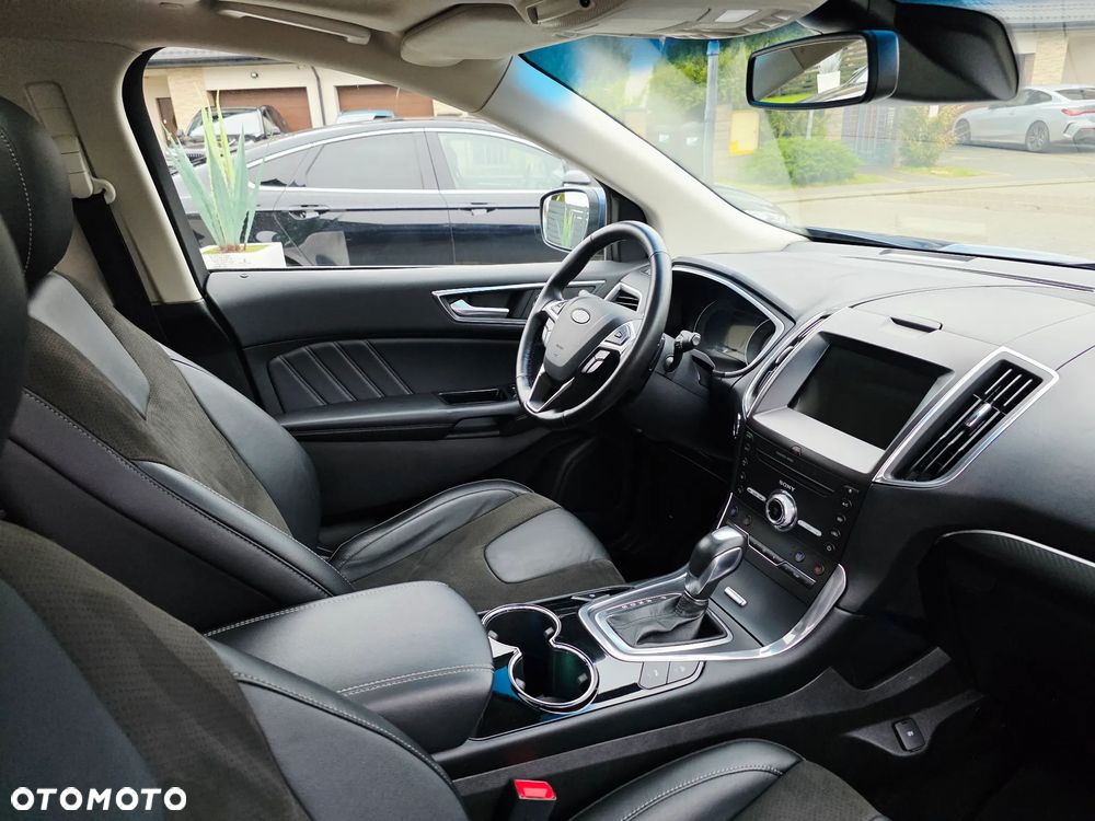 Ford Edge 2.0 TDCi Bi-Turbo 4x4 ST-LINE - 31