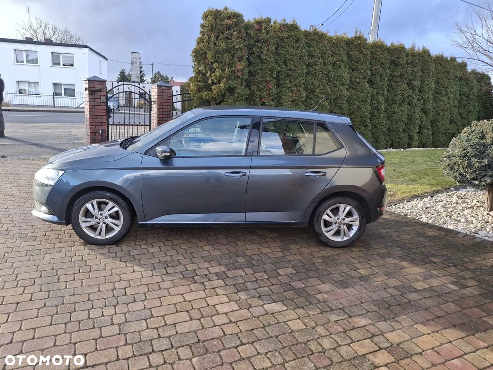 Skoda Fabia 1.0 TSI Ambition - 4