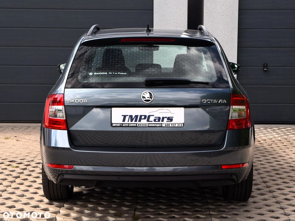 Skoda Octavia 1.5 TSI ACT Style DSG - 25