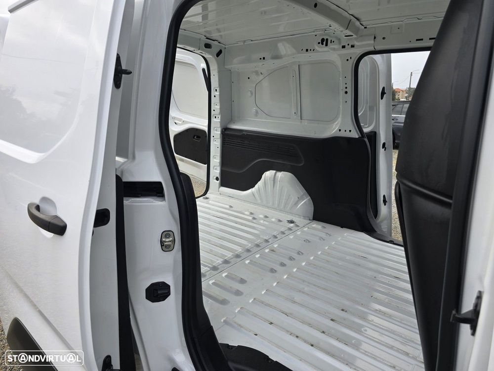 Citroën Berlingo 1.5 BlueHDi XL Club EAT8 - 25