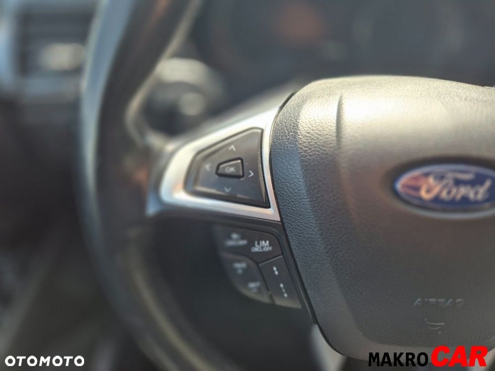 Ford Mondeo - 9