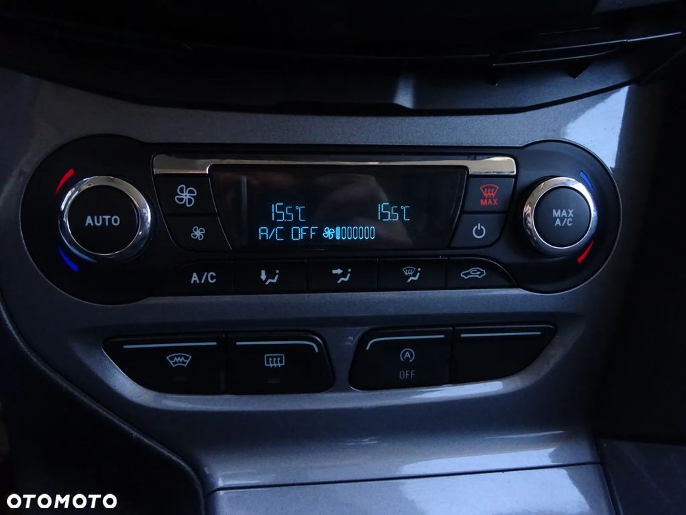 Ford Focus - 8