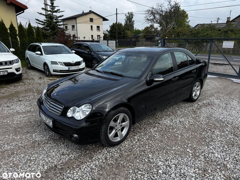 Mercedes-Benz Klasa C 180 Kompressor Avantgarde - 14