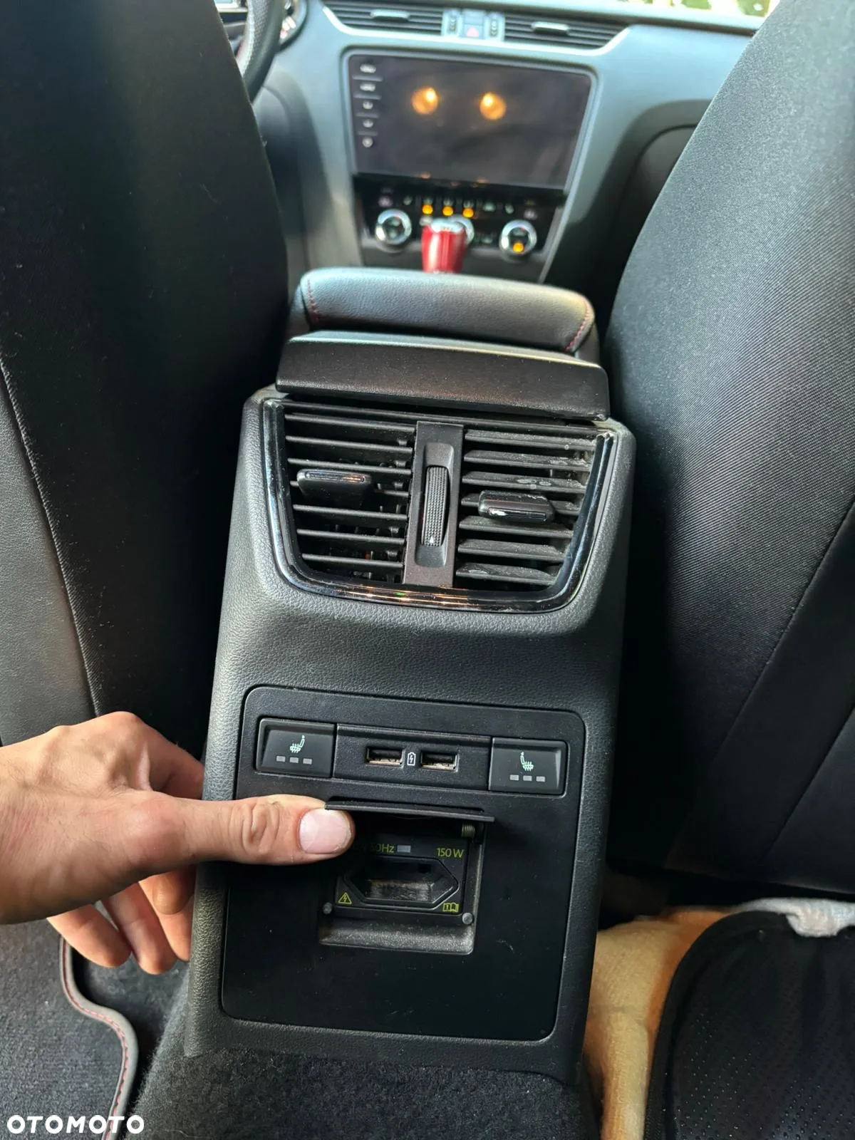 Skoda Octavia 2.0 TDI DSG RS - 11