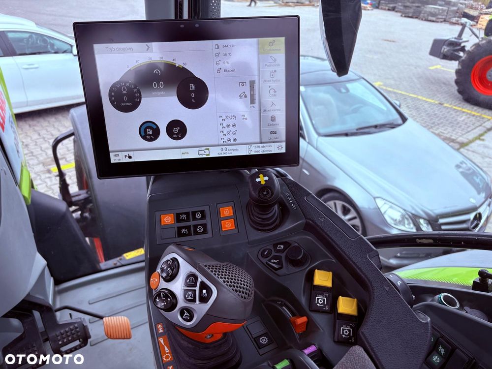 Claas ARION 660 CMATIC CEBIS - 14