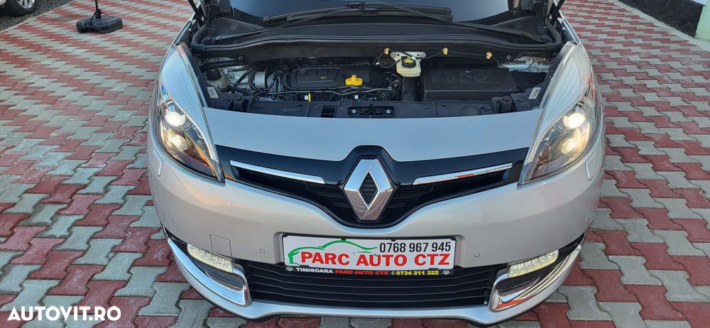 Renault Grand Scenic - 12
