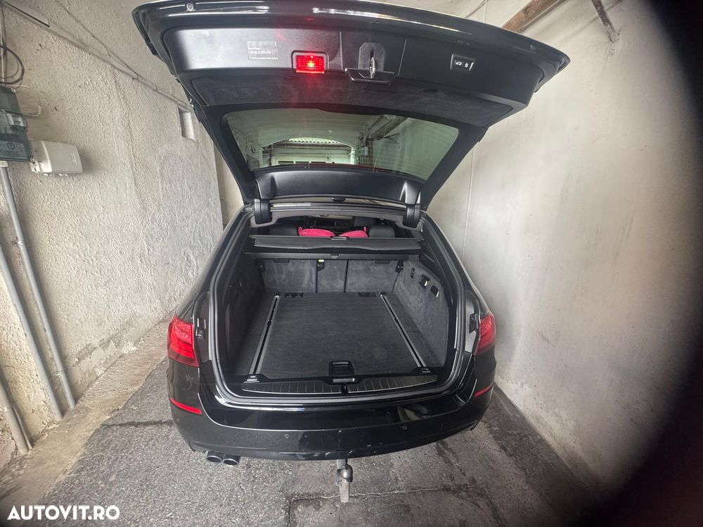 BMW Seria 5 530d xDrive AT - 12