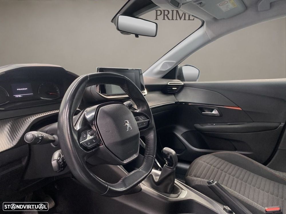 Peugeot 208 1.2 PureTech Active — fotografia 9