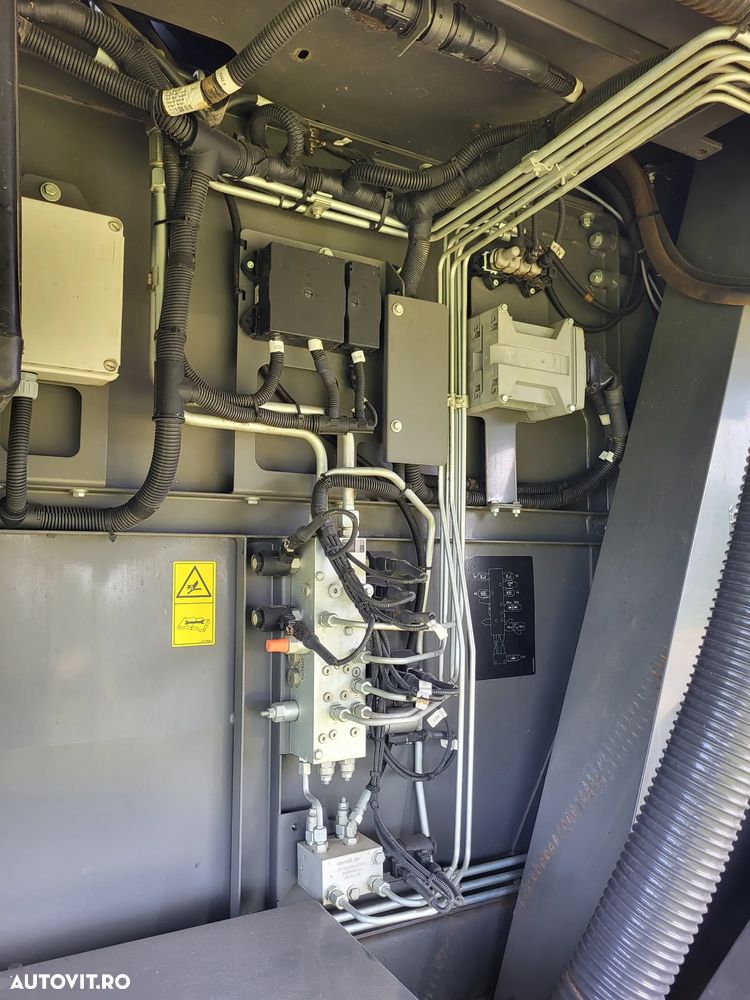 Massey Ferguson Activa 7345 S - 15