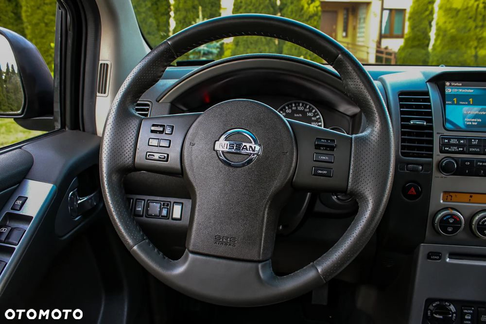 Nissan Pathfinder 2.5 dCi Platinum - 34