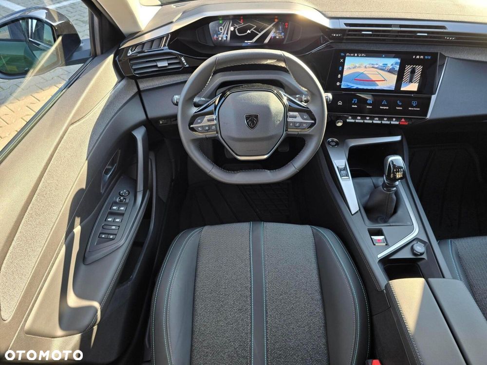 Peugeot 308 1.2 PureTech Allure S&S - 13
