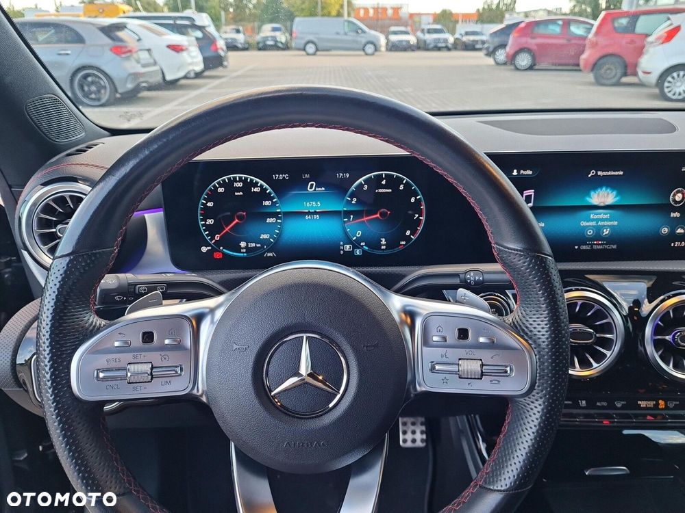 Mercedes-Benz CLA 200 AMG Line 7G-DCT - 10
