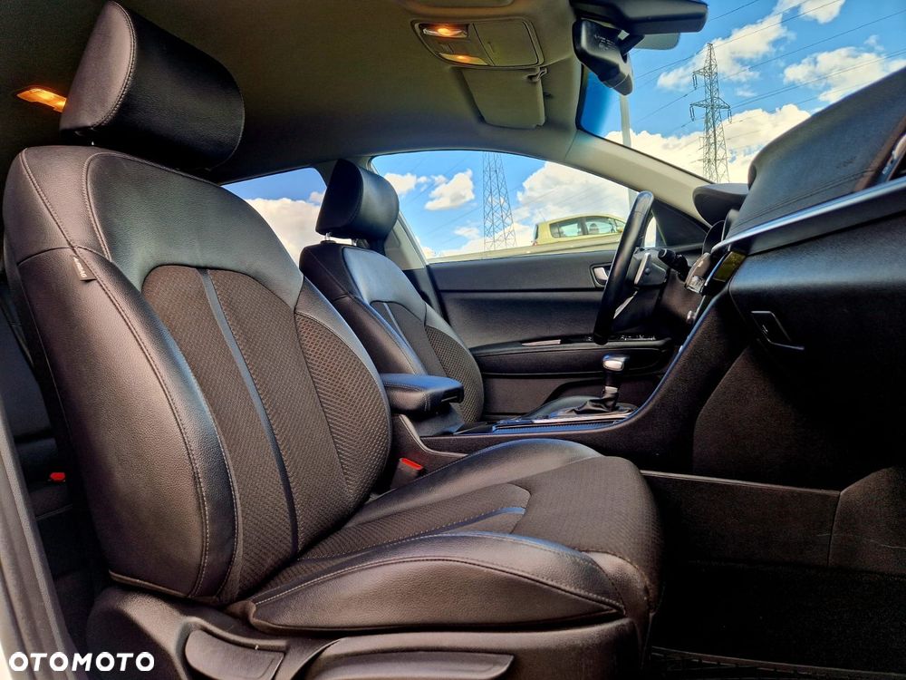 Kia Optima 1.6 T-GDI L DCT - 19