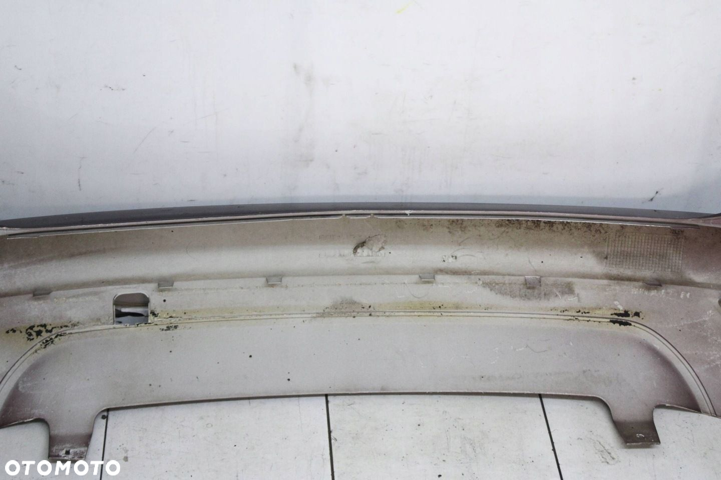 FORD FOCUS MK2 LIFT HB 2007R- ZDERZAK TYŁ TYLNY 39 - KOD LAKIERU - 11