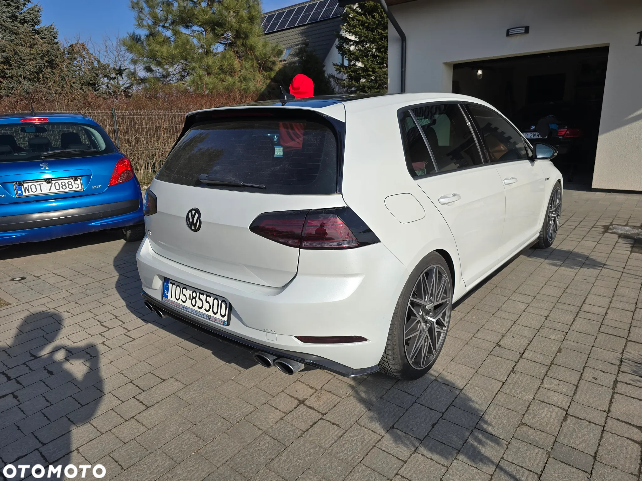 Volkswagen Golf - 11