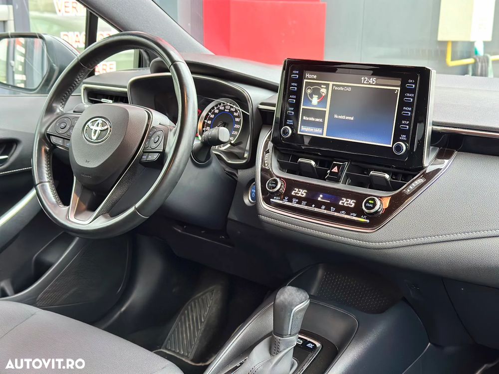 Toyota Corolla 1.8 HSD TS Dynamic - 2