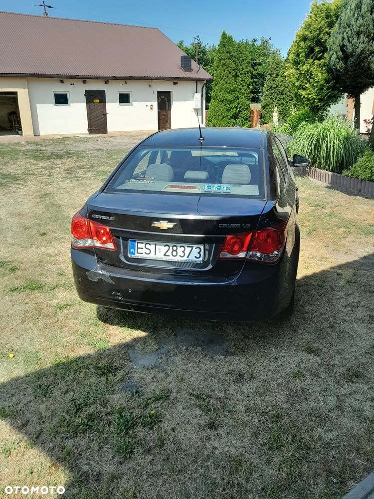 Chevrolet Cruze 1.6 - 3