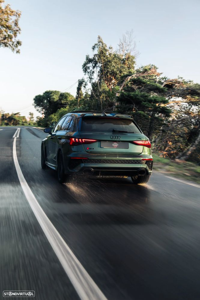 Audi RS3 Sportback 2.5 TFSI quattro S tronic - 3