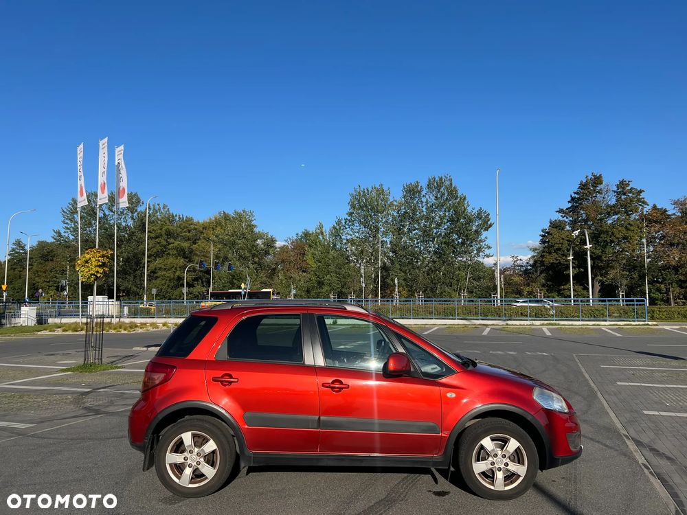 Suzuki SX4 1.6 Premium - 7