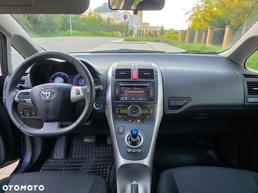 Toyota Auris 1.8 HSD Luna - 12