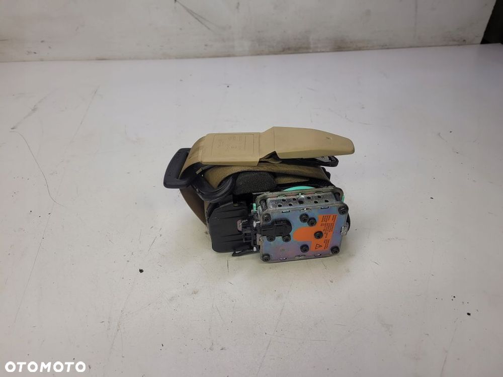 PAS BEZPIECZEŃSTWA PRAWY AUDI A4 B8 8K1857706K KRE - 2