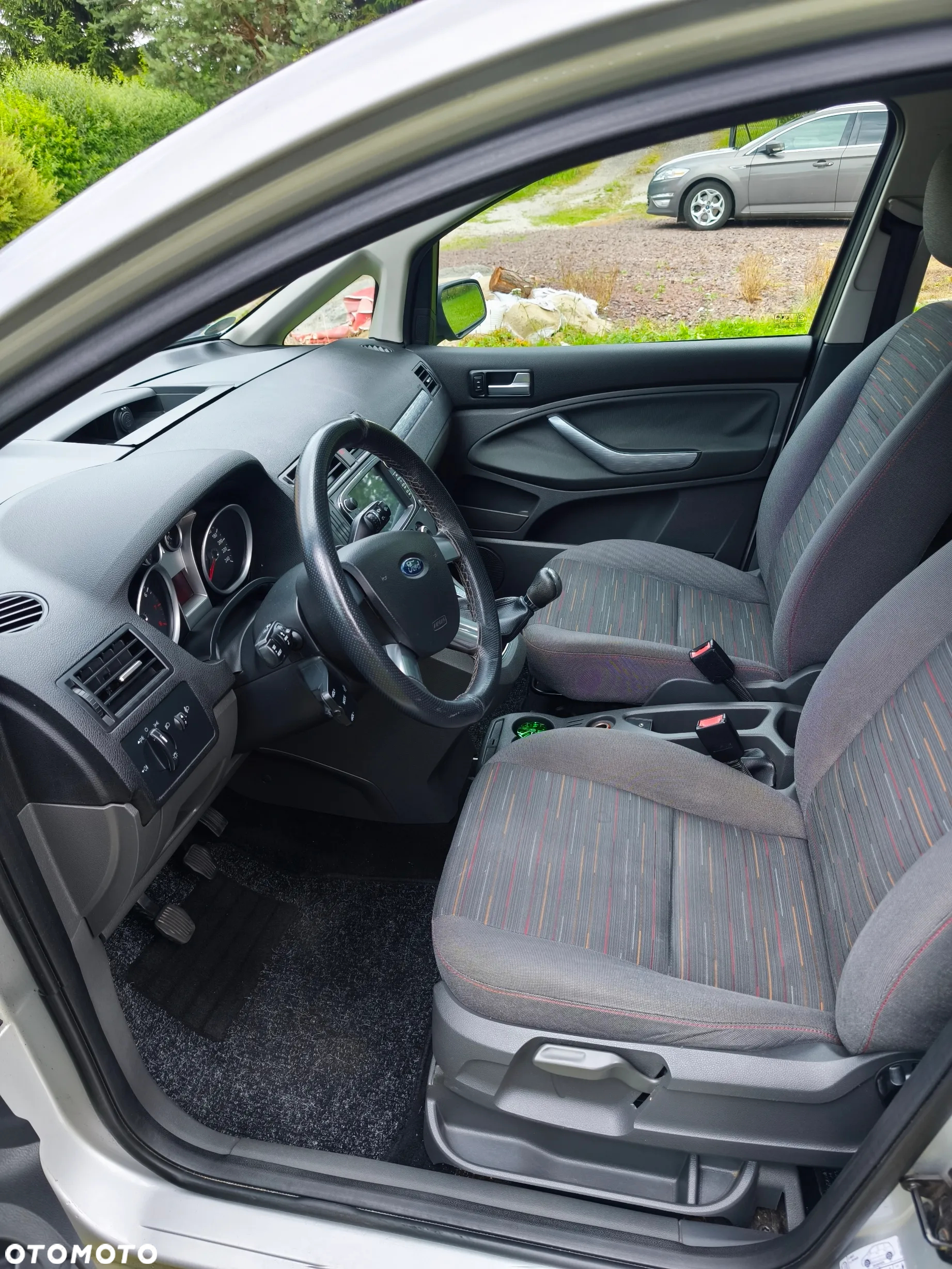 Ford C-MAX 1.6 Ambiente - 13