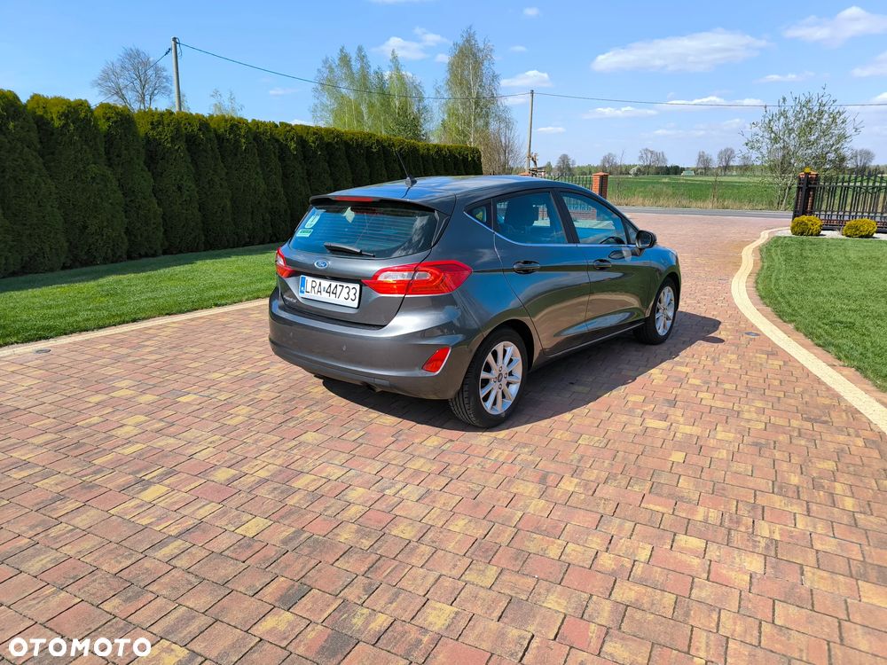 Ford Fiesta 1.5 TDCi ACTIVE - 4