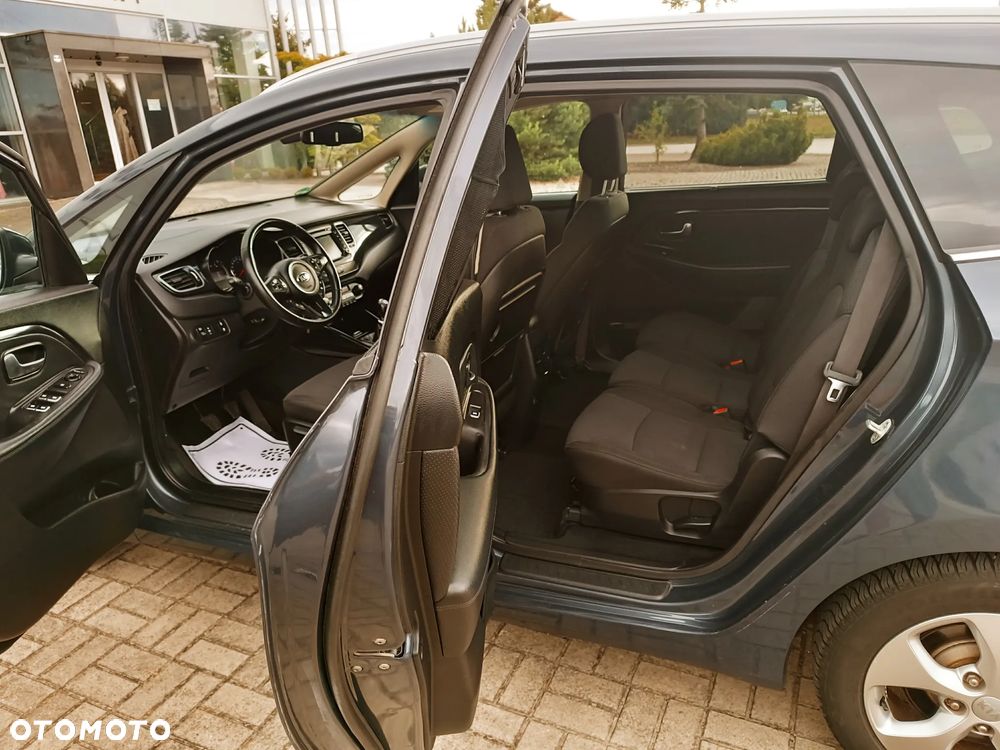 Kia Carens 1.6 GDI L 7os EU6 - 16