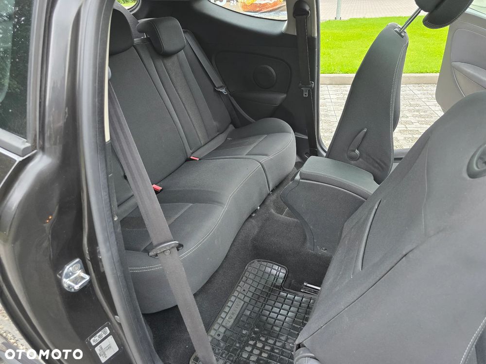 Renault Megane 2.0 16V Exception CVT - 9