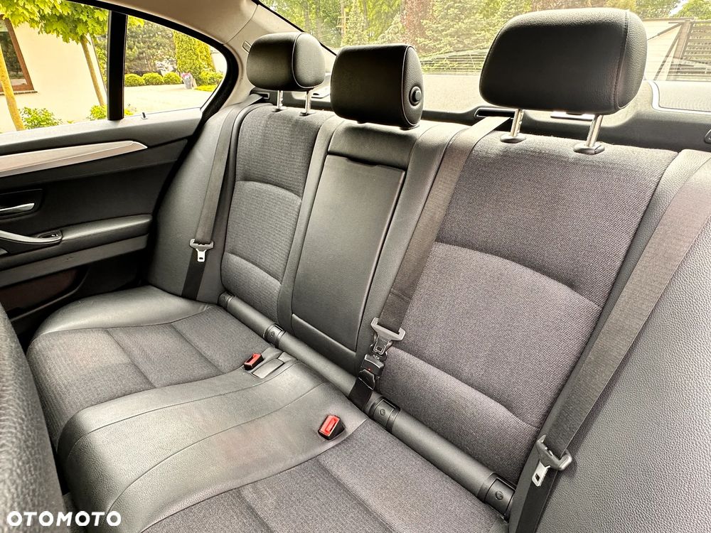 BMW Seria 5 - 15