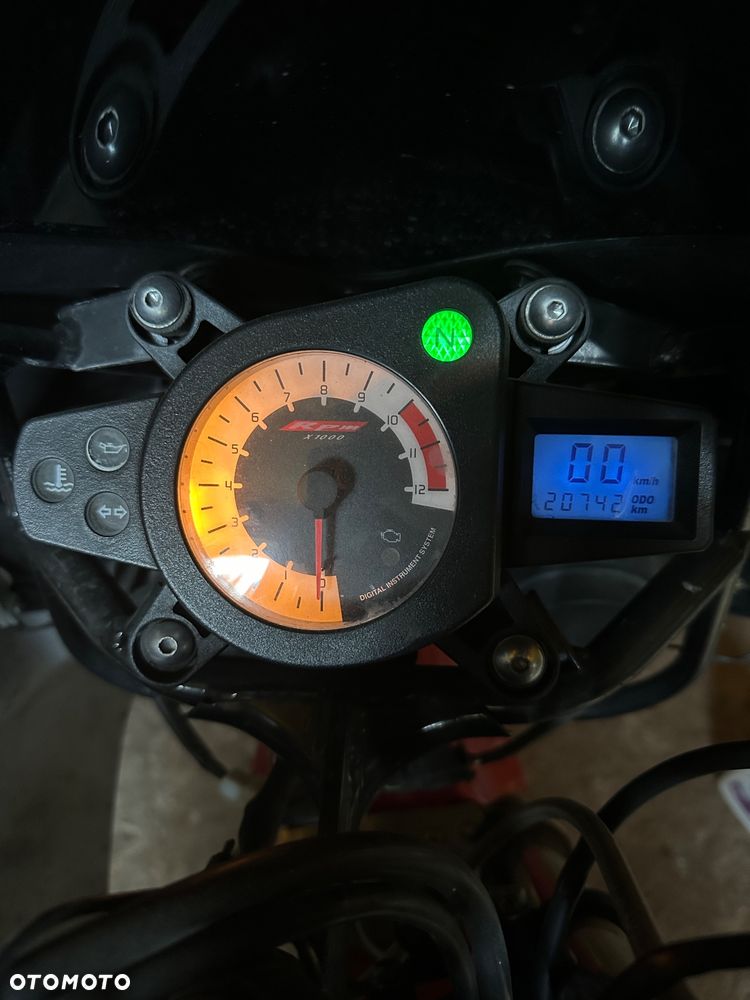 Yamaha TZR - 5