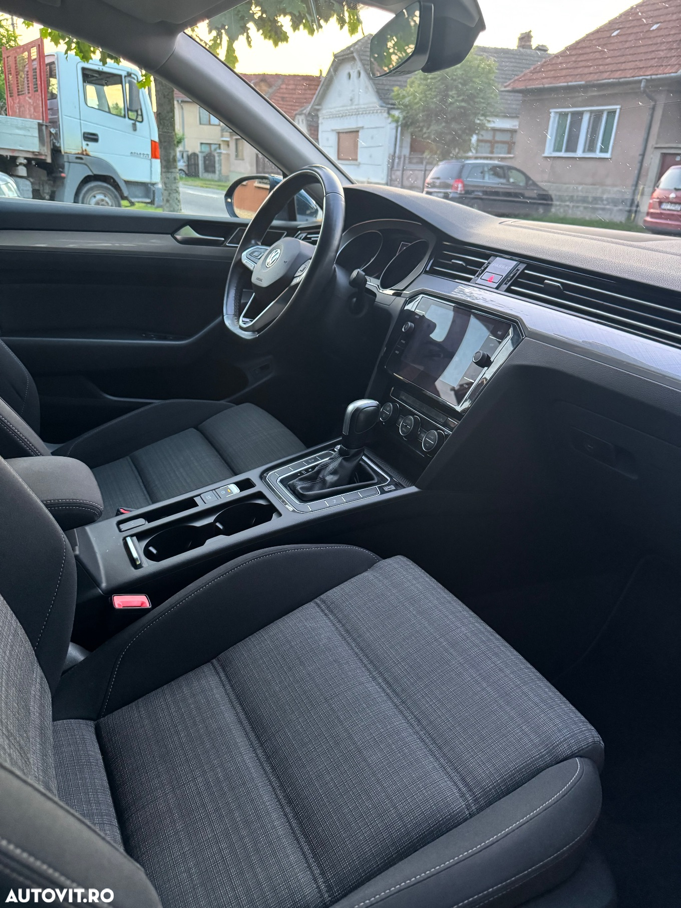 Volkswagen Passat 2.0 TDI DSG Highline - 15