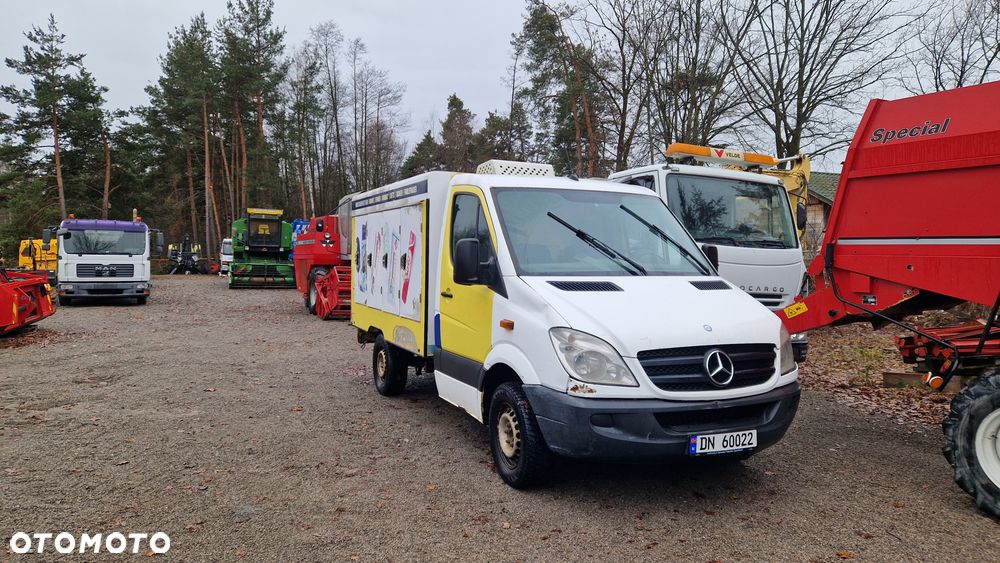 Mercedes-Benz Sprinter - 6