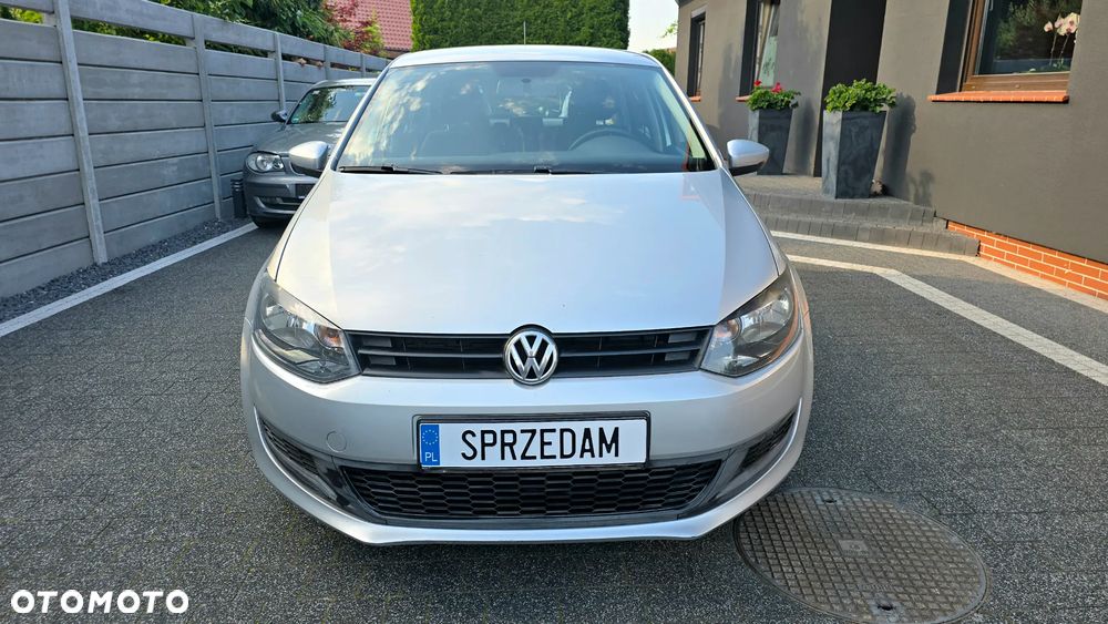 Volkswagen Polo - 2