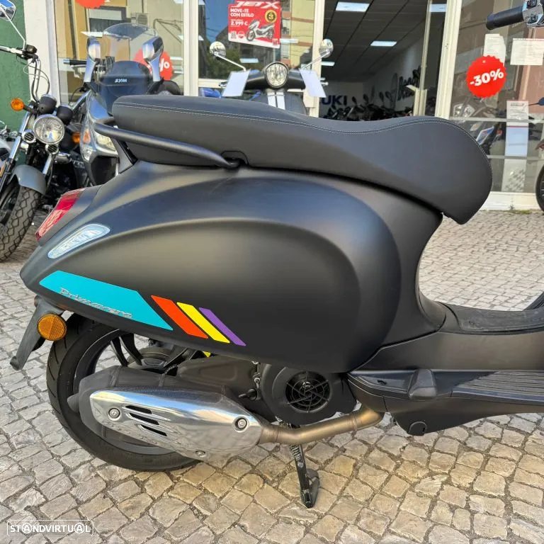 Vespa Primavera 125 - 26