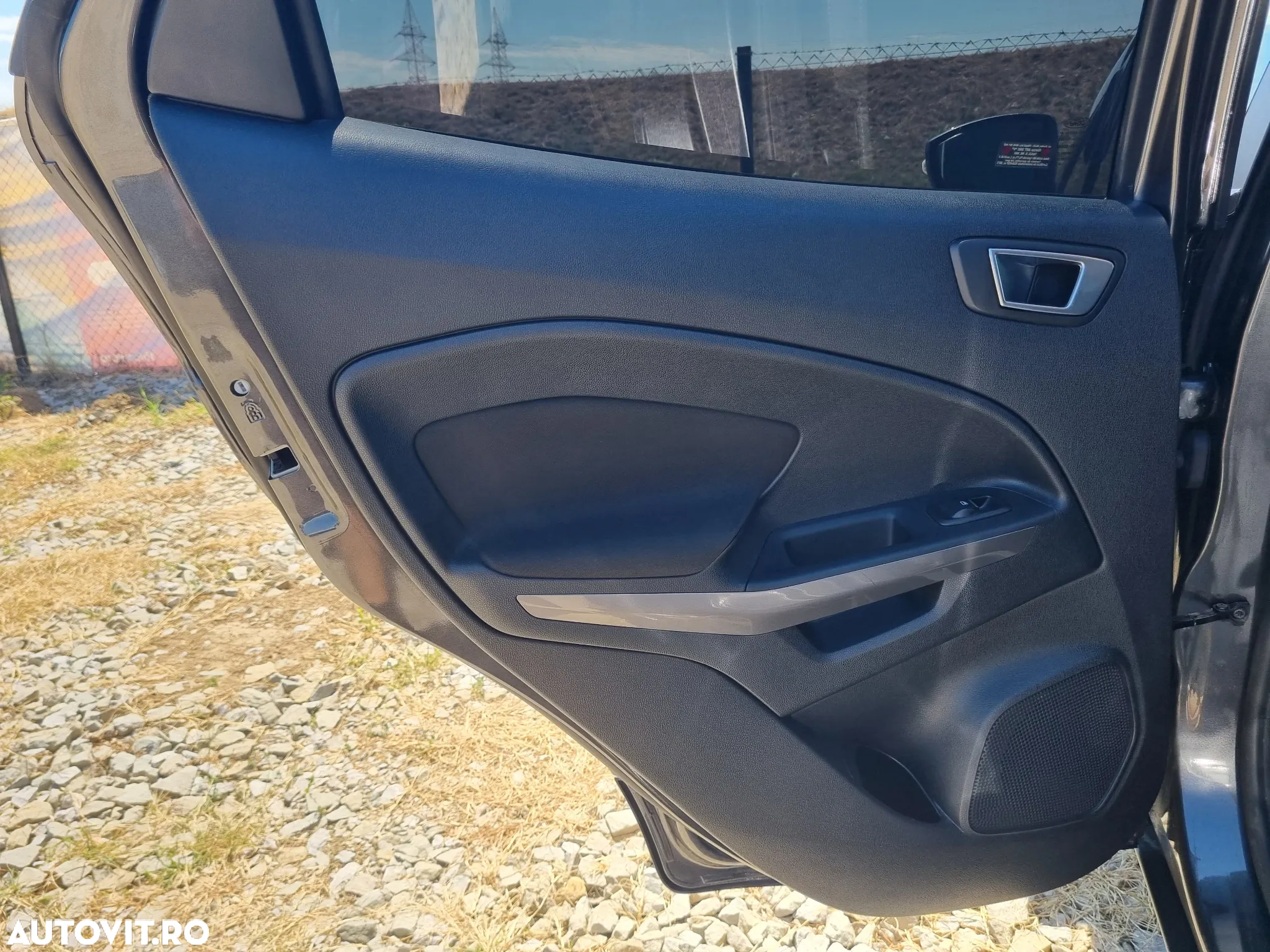 Ford EcoSport 1.0 EcoBoost Titanium - 34