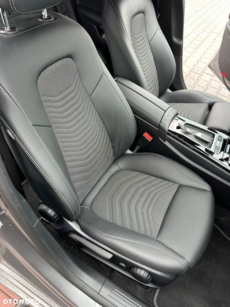 Mercedes-Benz Klasa A 200 Progressive 7G-DCT - 12