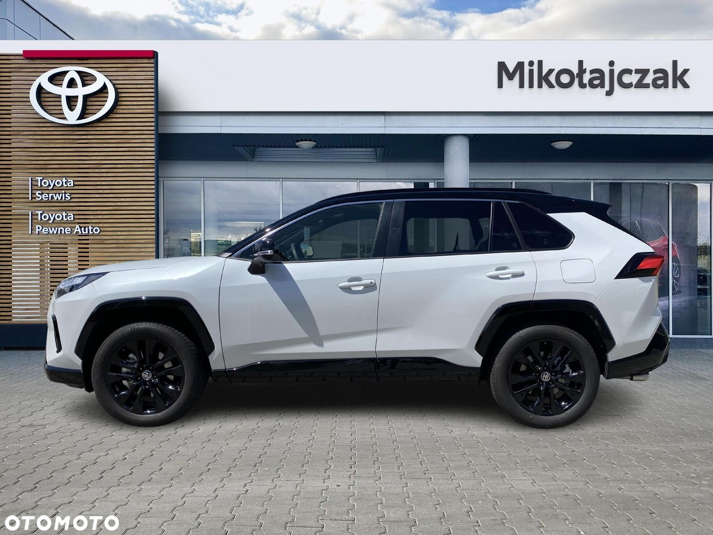Toyota RAV4 - 9