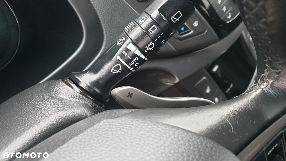 Hyundai i40 1.6 CRDi Premium DCT - 24