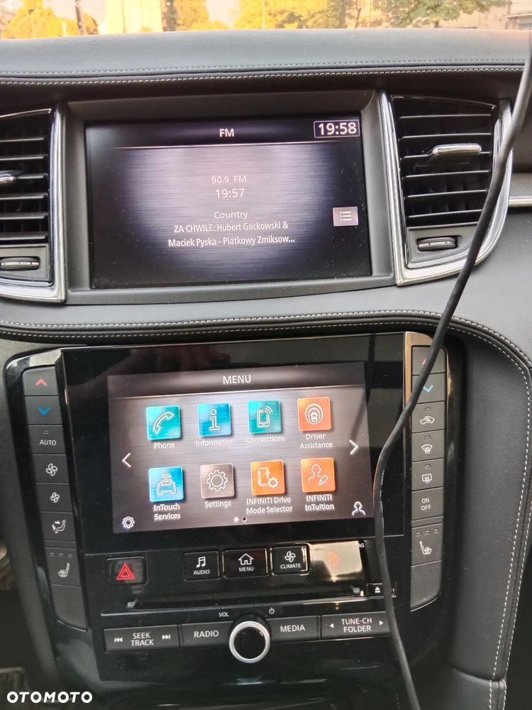 Infiniti QX50 - 23