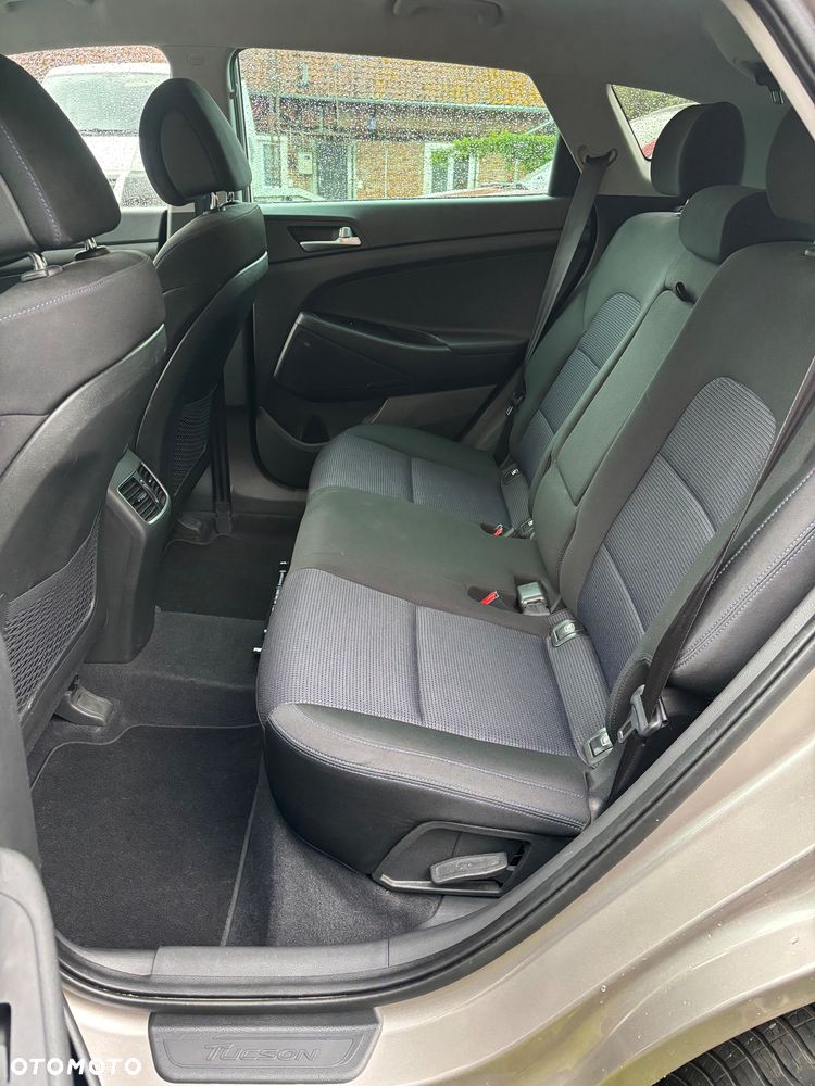 Hyundai Tucson 1.6 GDi 2WD Advantage - 28