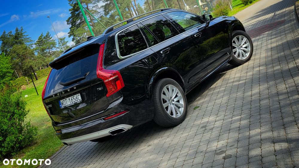 Volvo XC 90 T6 AWD Geartronic Momentum - 11